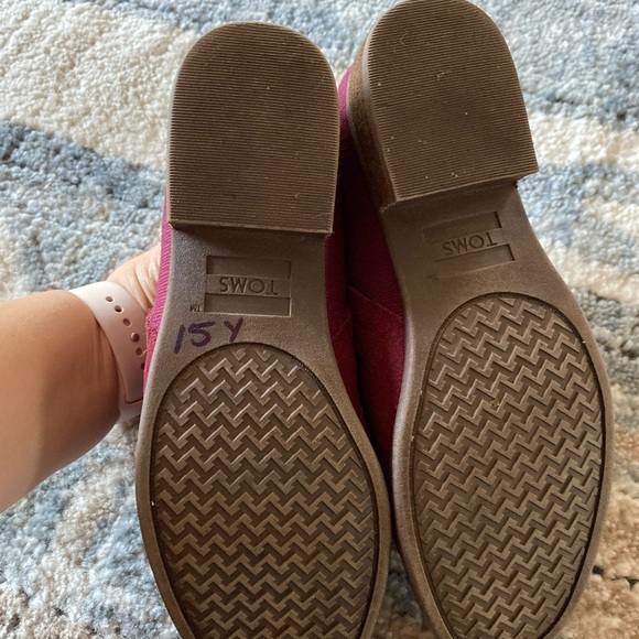 Toms women’s loafers size 8W maroon - Picture 4 of 6